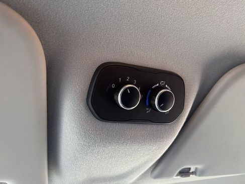 Used 2020 Ford Transit 350 XLT RWD image 22