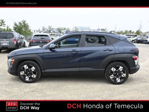 Used 2024 Hyundai Kona SEL FWD image 4