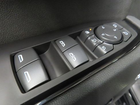 Used 2025 GMC Sierra 2500 AT4 w/ AT4 Premium Plus Package image 80