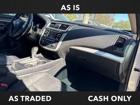 Used 2016 Nissan Altima 2.5 SR image 14