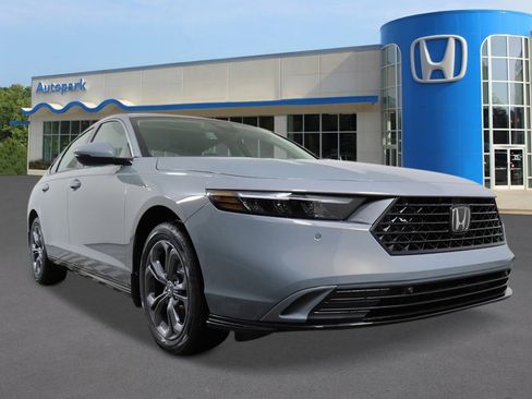 New 2026 Honda Accord EX-L image 7