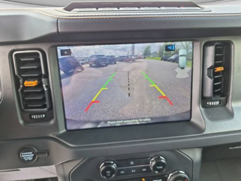 Used 2024 Ford Bronco Badlands AWD/4WD image 23