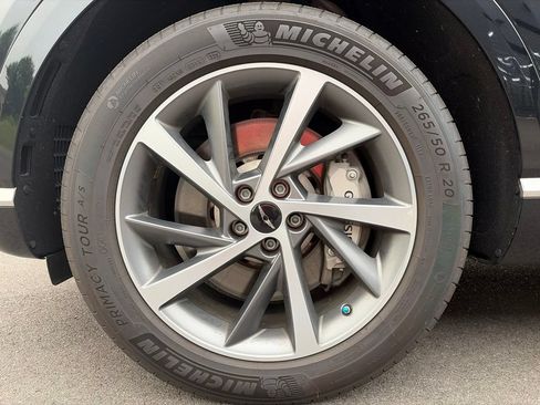 Certified 2026 Genesis GV80 2.5T Advanced AWD/4WD image 21
