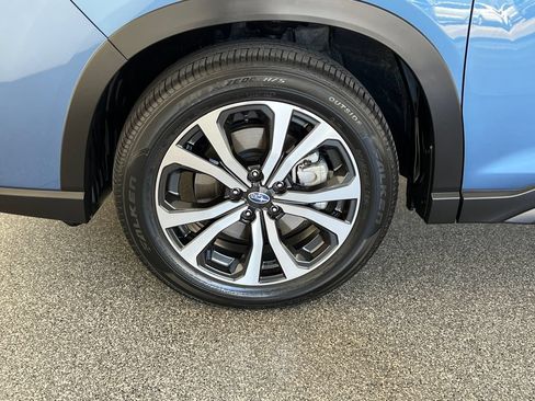 Certified 2022 Subaru Forester Limited AWD/4WD image 28