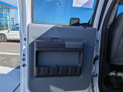 Used 2012 Ford F250 XLT w/ Advanced Security Group image 25