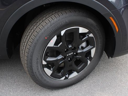 New 2026 Kia Sorento S w/ S Panoramic Sunroof Package image 13