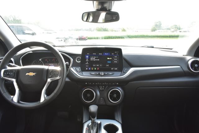 Used 2023 Chevrolet Blazer LT w/ Driver Confidence Package FWD image 34