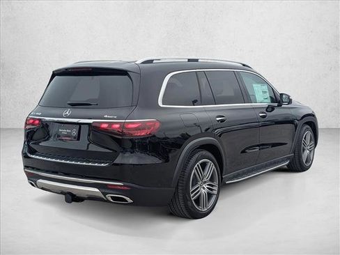 New 2026 Mercedes-Benz GLS 450 4MATIC image 2