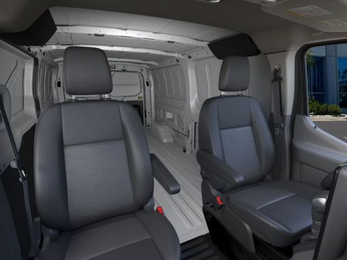 New 2026 Ford Transit 250 Low Roof RWD image 10