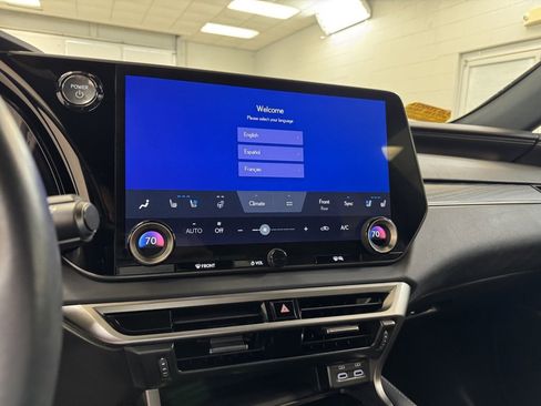 Used 2023 Lexus RX 350h image 36