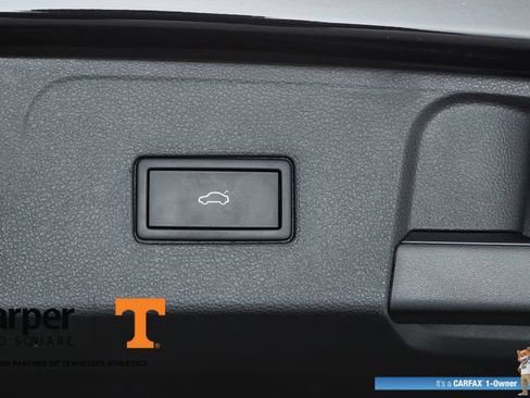 Used 2022 Volkswagen Atlas SE w/ Panoramic Sunroof Package FWD image 29