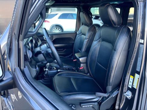 Used 2019 Jeep Wrangler Unlimited Sport S AWD/4WD image 8