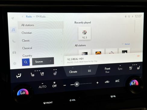 Used 2023 Lexus RX 350 Premium Plus w/ Cold Area Package FWD image 17