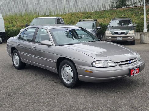 Used 1996 Chevrolet Lumina LS FWD image 13