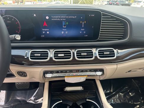 New 2026 Mercedes-Benz GLE 450 4MATIC image 31