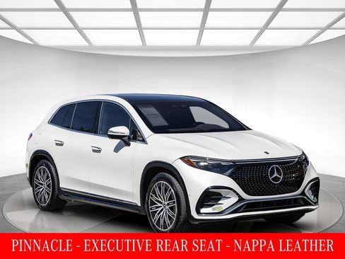 Certified 2023 Mercedes-Benz EQS 580 4MATIC SUV image 5