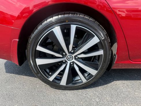 Used 2020 Nissan Altima 2.5 SR w/ Premium Package FWD image 45