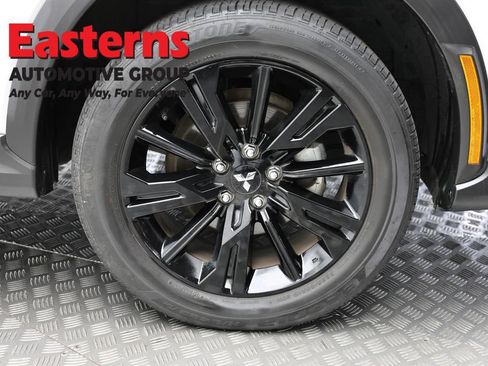 Used 2024 Mitsubishi Eclipse Cross LE AWD/4WD image 29