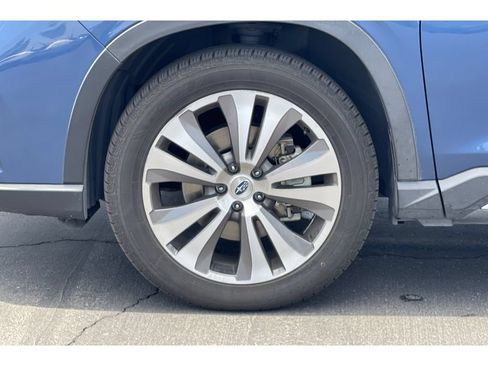 Used 2022 Subaru Ascent Limited w/ Technology Package AWD/4WD image 10