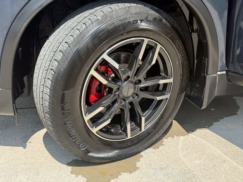 Used 2015 Nissan Rogue SL AWD/4WD image 17