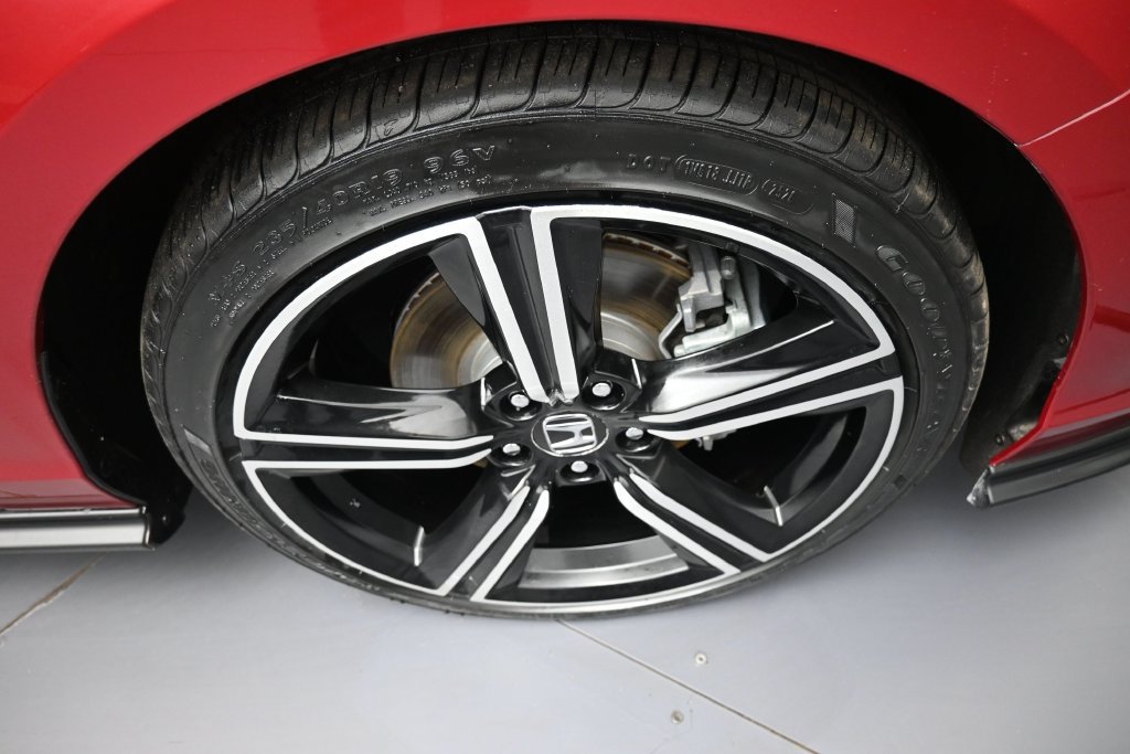 Certified 2025 Honda Accord Sport image 15