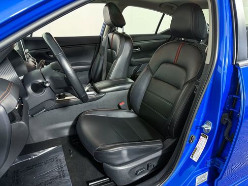 Used 2022 Nissan Sentra SR w/ Trunk Package image 17