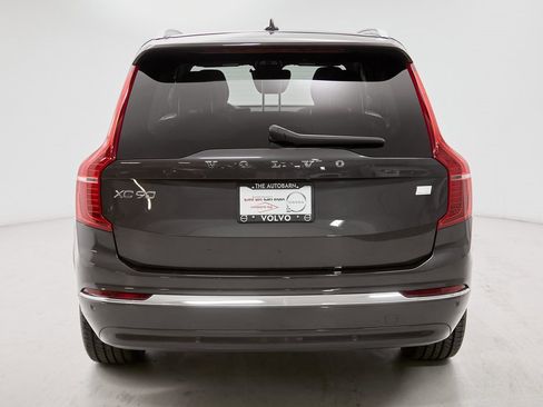 Certified 2024 Volvo XC90 T8 Plus image 8