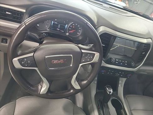 Used 2017 GMC Acadia SLT image 21
