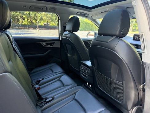 Used 2018 Audi Q7 2.0T Premium Plus w/ Premium Plus Package image 30