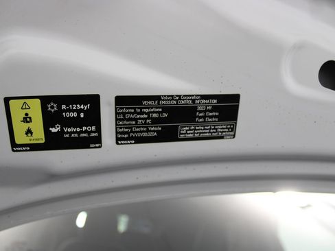 Used 2023 Volvo C40 P8 Recharge Ultimate AWD/4WD image 49
