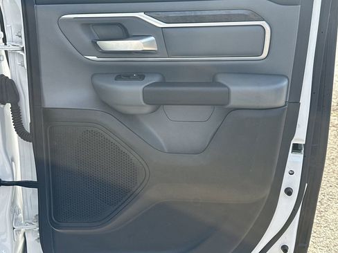 Used 2021 RAM 1500 Big Horn AWD/4WD image 17