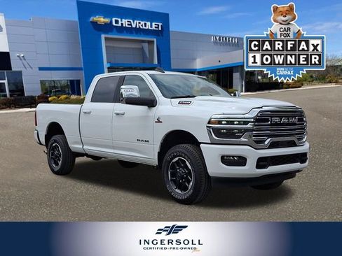 Used 2026 RAM 2500 Laramie AWD/4WD image 1