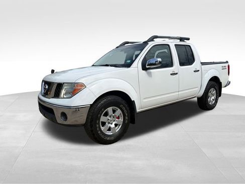 Used 2007 Nissan Frontier NISMO w/ Sunroof Pkg image 7