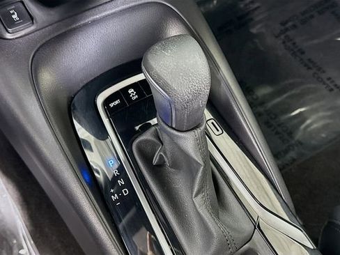 Used 2022 Toyota Corolla XSE FWD image 18