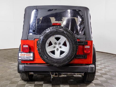 Used 2006 Jeep Wrangler Rubicon AWD/4WD image 11