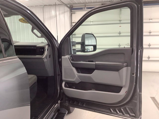 Used 2026 Ford F350 XLT AWD/4WD image 11