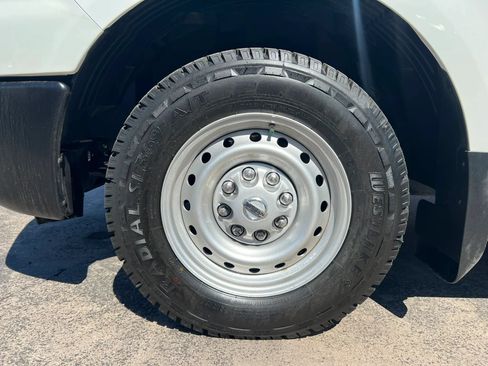 Used 2020 Nissan NV 3500 S RWD image 18