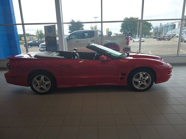 Used 2001 Pontiac Firebird Trans Am RWD image 7