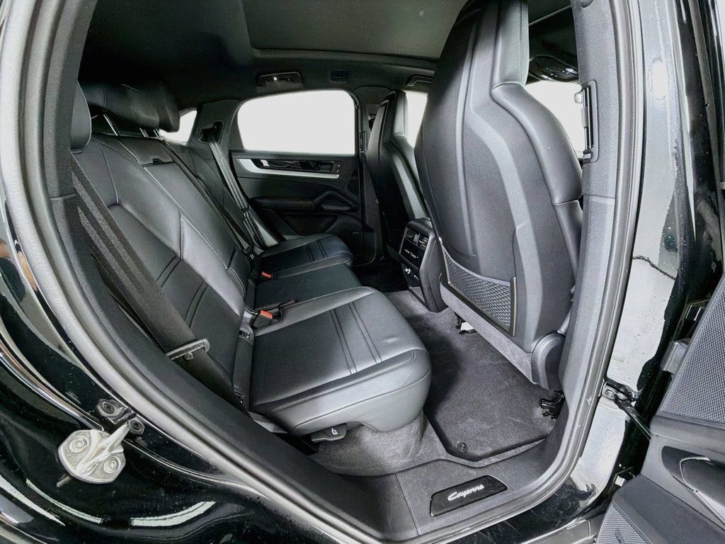 Certified 2026 Porsche Cayenne S AWD/4WD image 30
