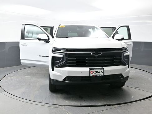 New 2026 Chevrolet Suburban RST w/ RST Capability Package image 57