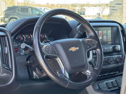 Used 2018 Chevrolet Silverado 1500 LT w/ All Star Edition image 33