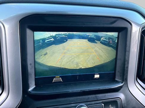 Used 2019 Chevrolet Silverado 1500 Custom w/ Custom Convenience Package AWD/4WD image 27