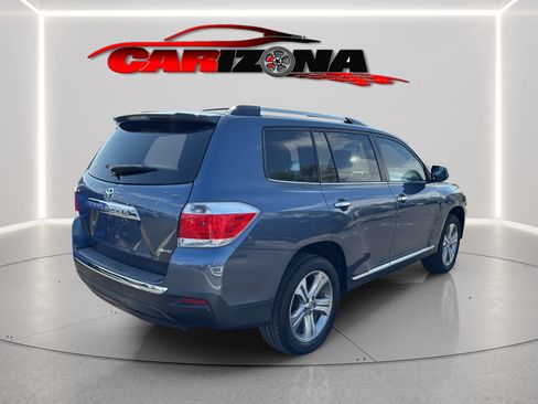 Used 2011 Toyota Highlander Limited w/ Tow Pkg AWD/4WD image 11