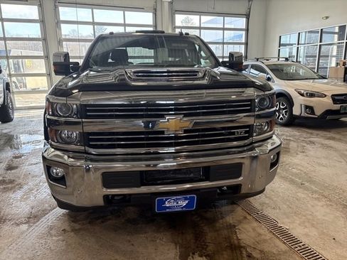 Used 2017 Chevrolet Silverado 3500 LTZ w/ Duramax Plus Package image 8