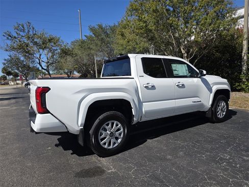 New 2026 Toyota Tacoma SR5 image 11