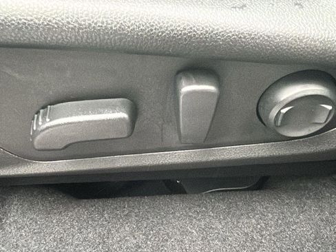 Certified 2025 Subaru Forester Limited AWD/4WD image 31