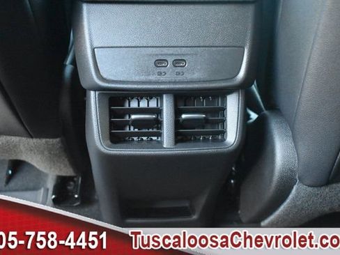 New 2026 Chevrolet Equinox LT w/ Convenience Package II image 17