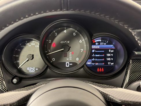 Certified 2025 Porsche Macan GTS AWD/4WD image 20