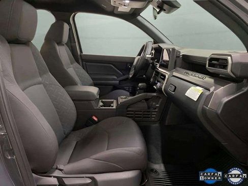 Used 2025 Toyota Tacoma SR5 image 71