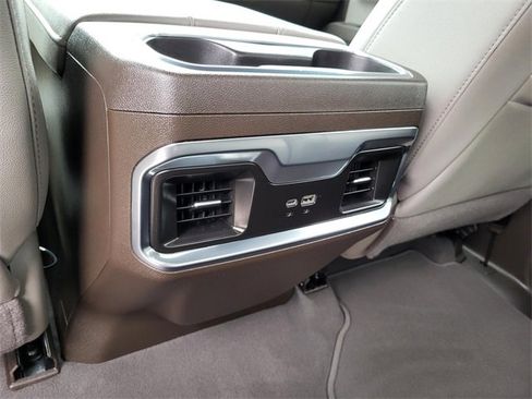 Used 2025 GMC Sierra 1500 SLT w/ SLT Convenience Package image 14